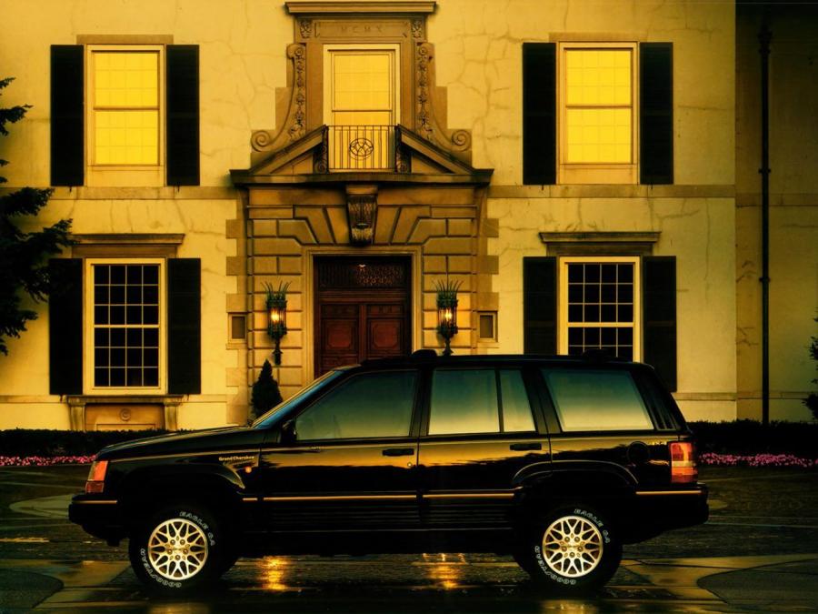  Jeep Grand Cherokee Limited 1993 года  (фото 4 из 12)